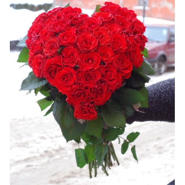 Серце з 39 троянд