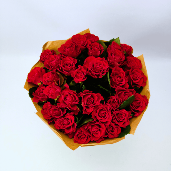 31 троянда "Ель Торо"