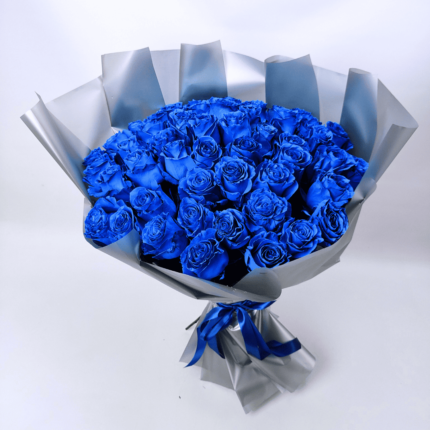 51 синя троянда