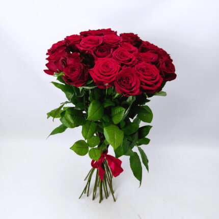 25 червоних троянд 80 см "Ред_Наомі"