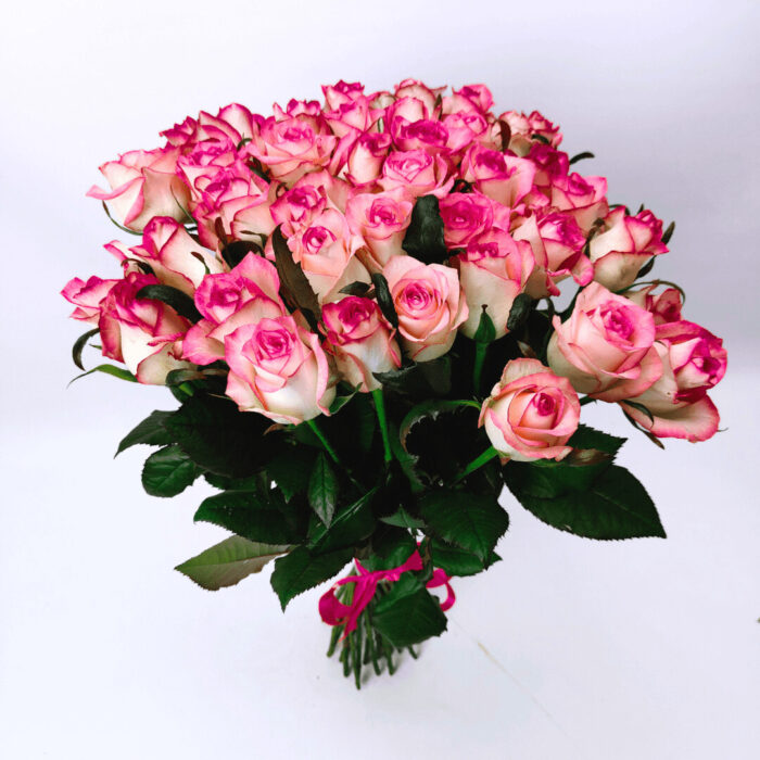 39 рожевих троянд 70 см "Джумілія"