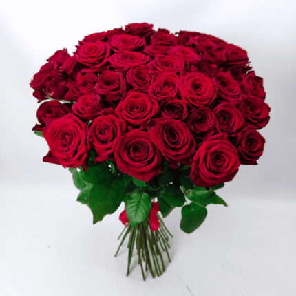 51 червона троянда 80 см "Ред_Наомі"