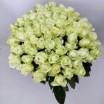 77 білих троянд 80 см "Аваланч"