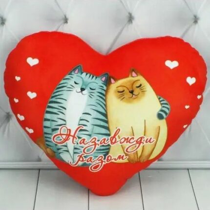 Подушка з котиками